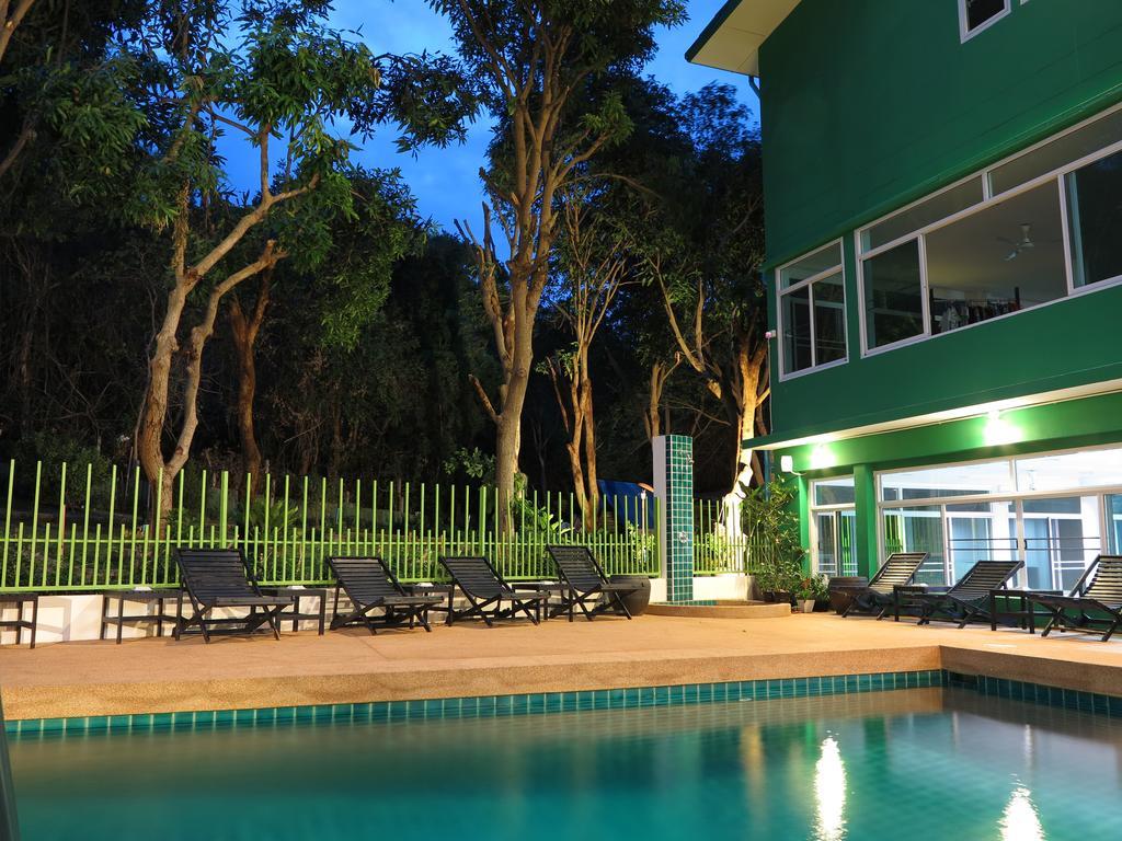 โรงแรมวิซ Pattaya ภายนอก รูปภาพ